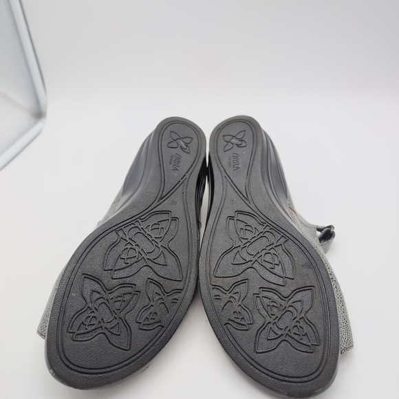 Ziera Donae Elegant Gray Patterened Mary Jane Flats All Leather Sz 12 - Picture 8 of 10